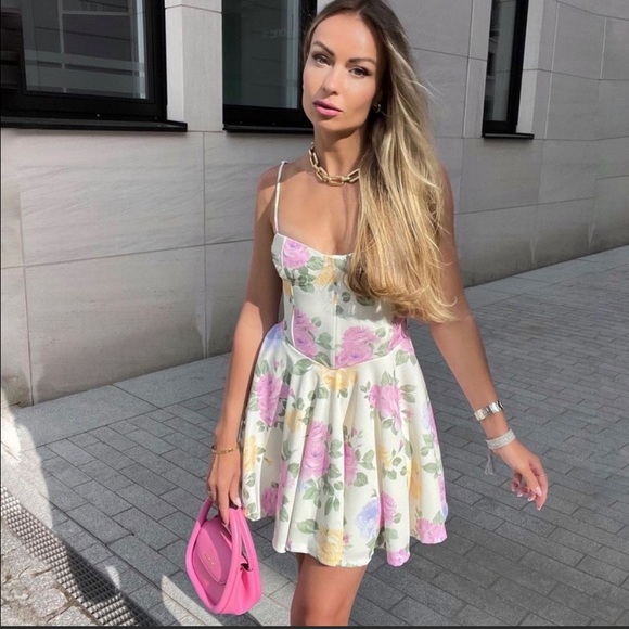 Zara corset dress - Picture 14 of 16